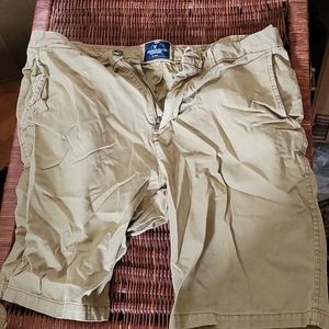 American Eagle Mens Chino Shorts